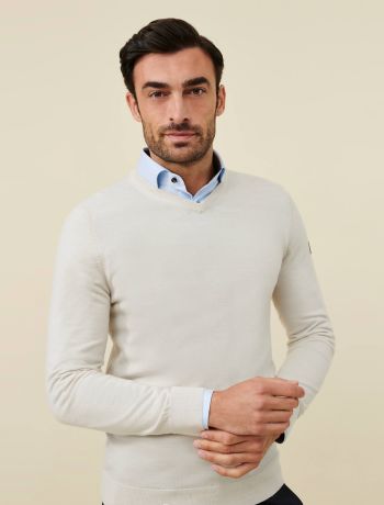 Merino V-Neck Pullover