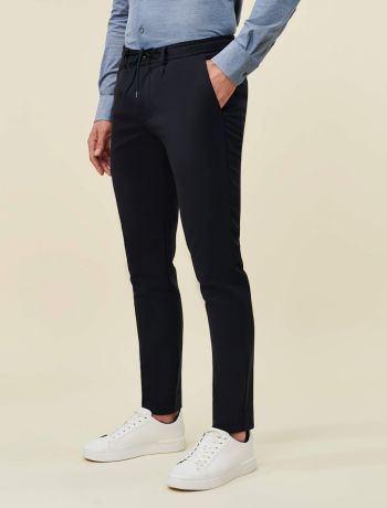 Gavino Hose