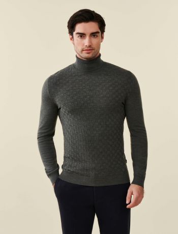 Sivano Roll Neck Pullover